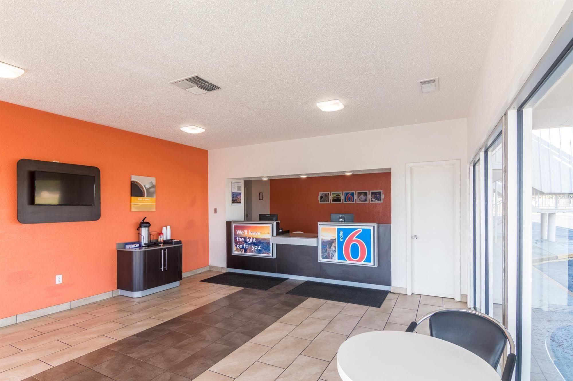Motel 6-Clinton, Ok المظهر الخارجي الصورة
