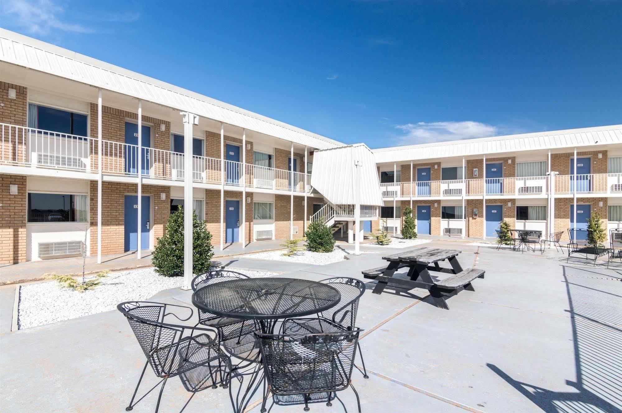 Motel 6-Clinton, Ok المظهر الخارجي الصورة